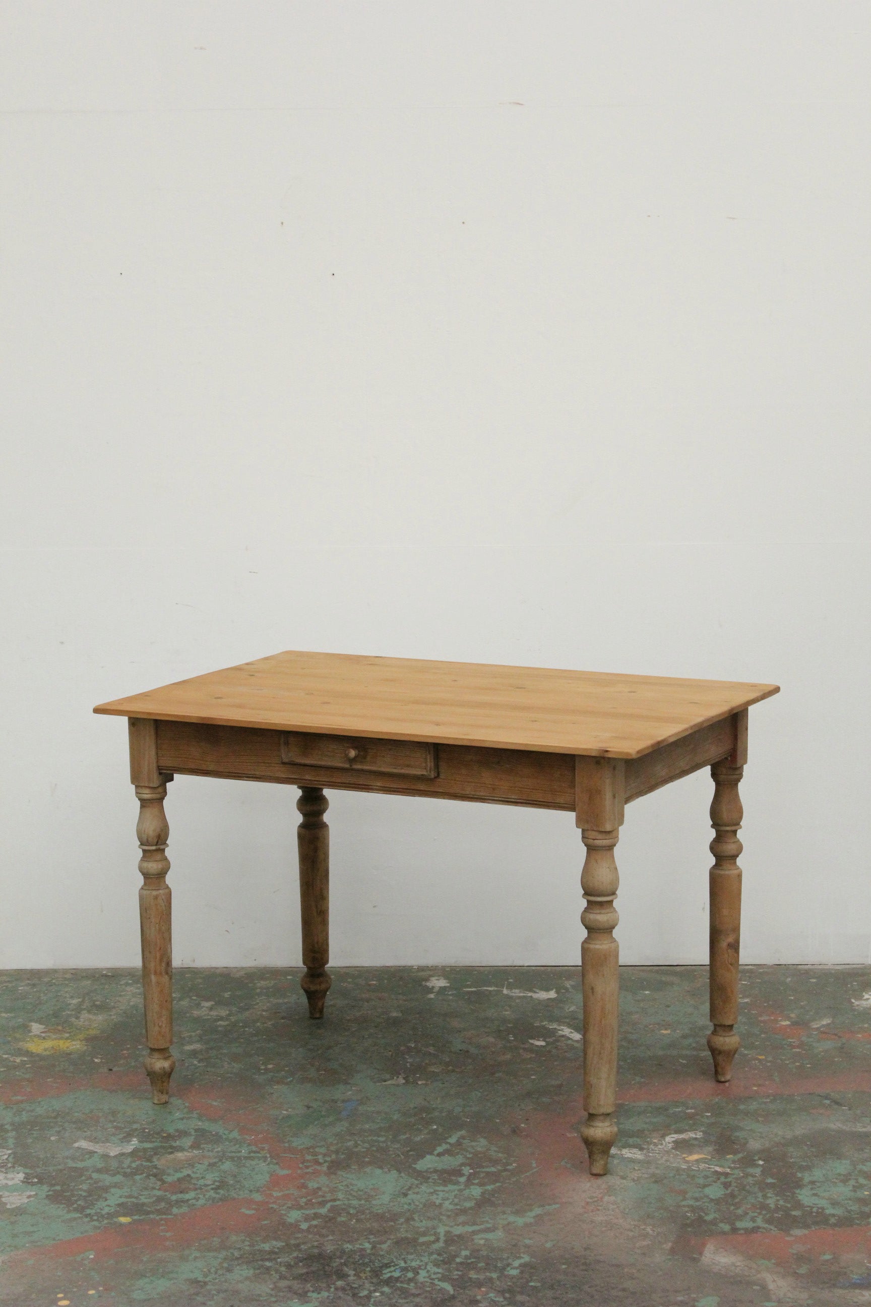 #1280 table