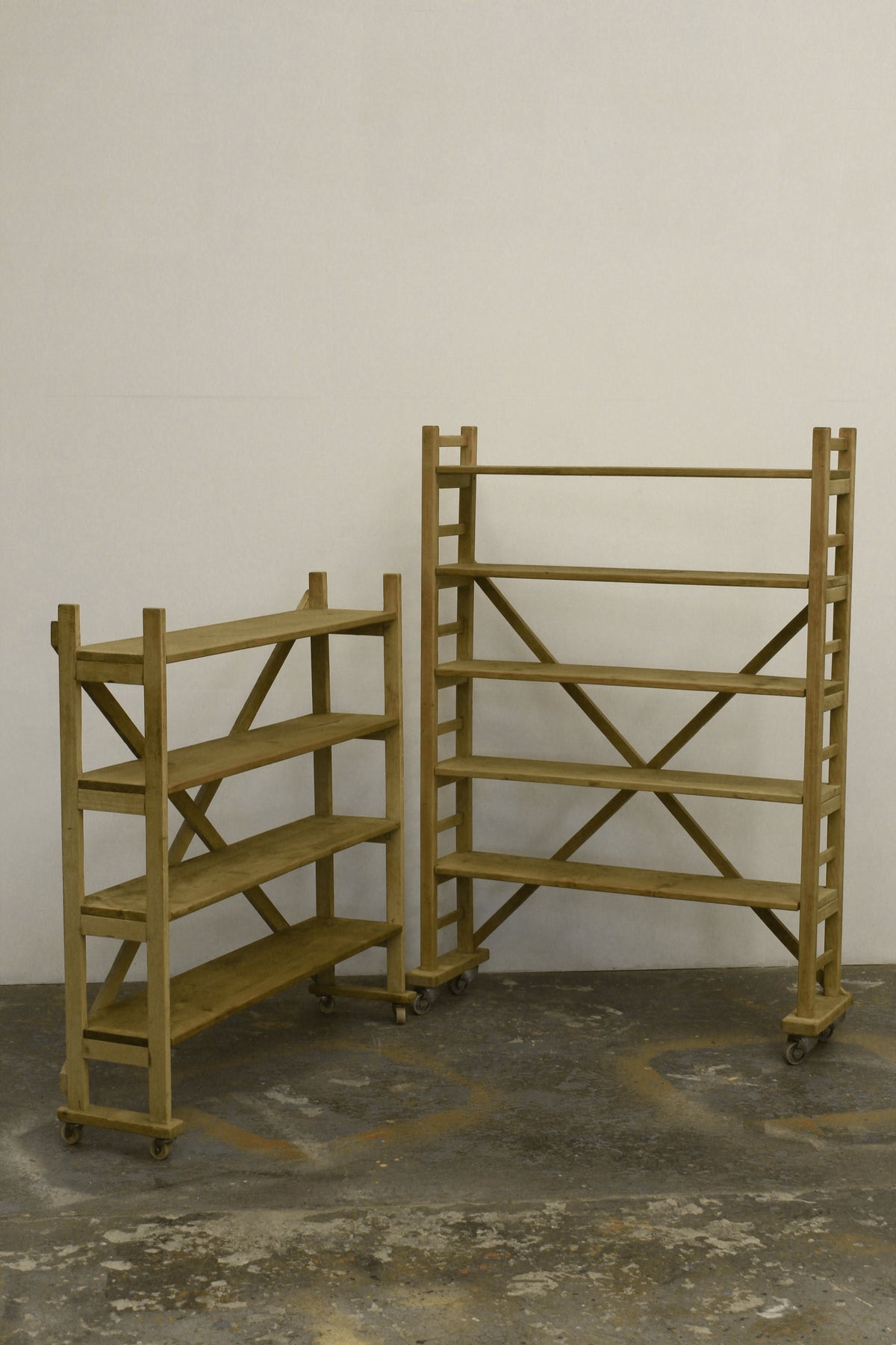 #1314 wooden rack