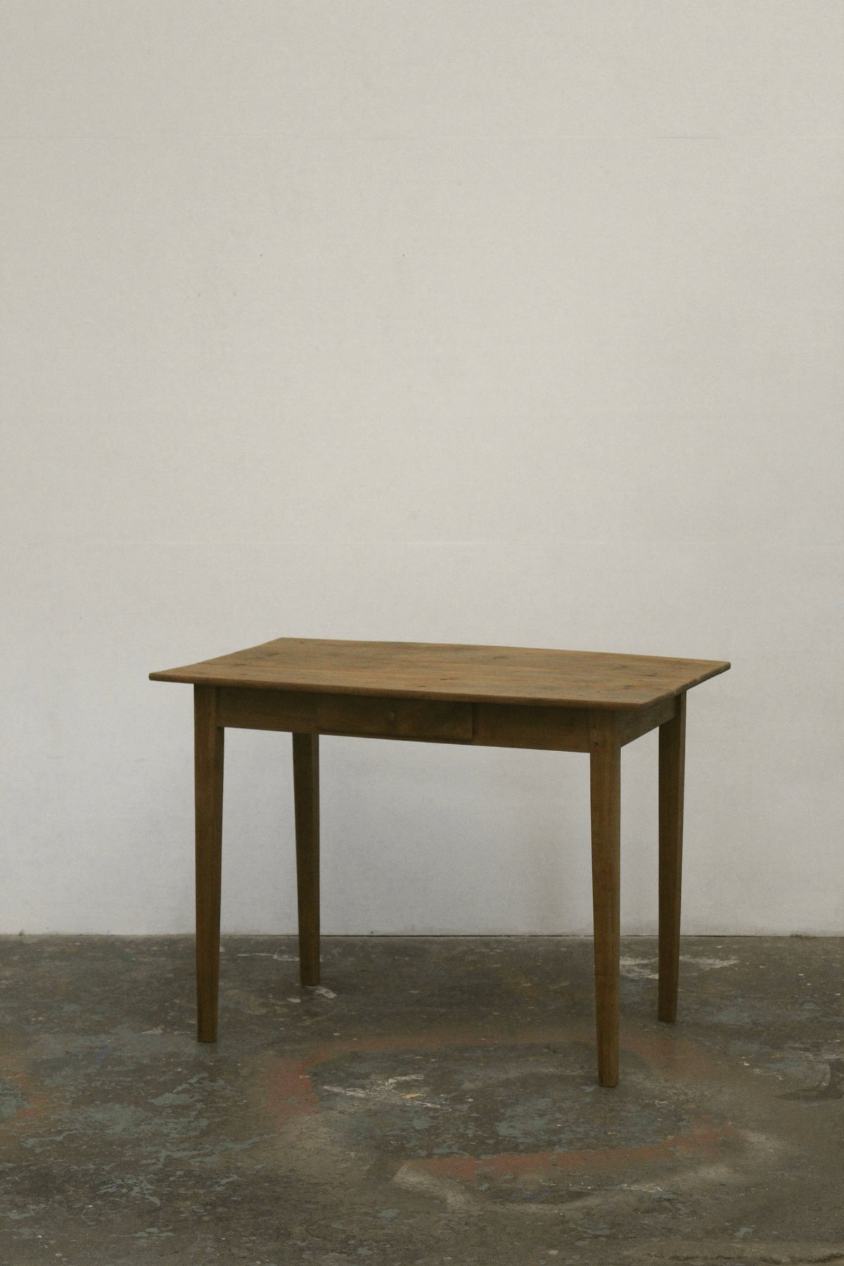 #1568 table