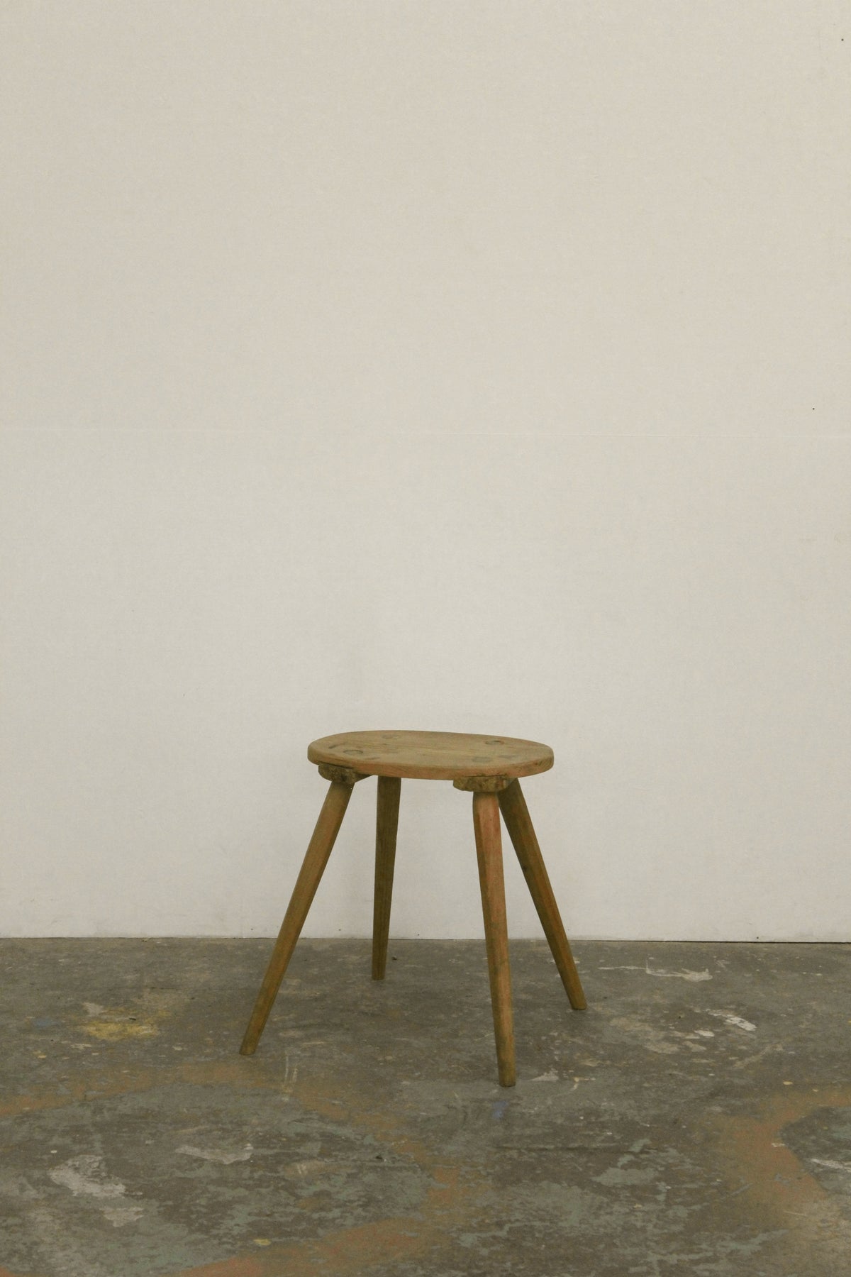 #1627 stool